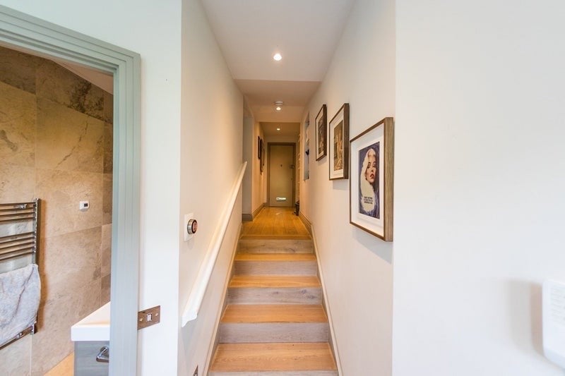Flat Bolingbroke Grove in Greater London