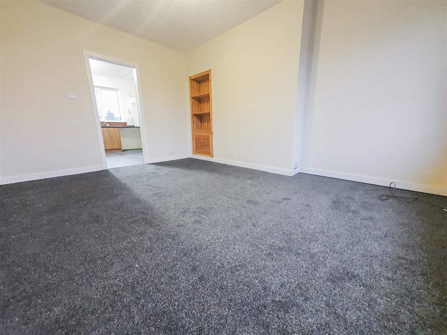 Flat Kirkland Walk in Methil