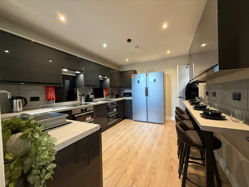 Room Douglas Road in Maidstone