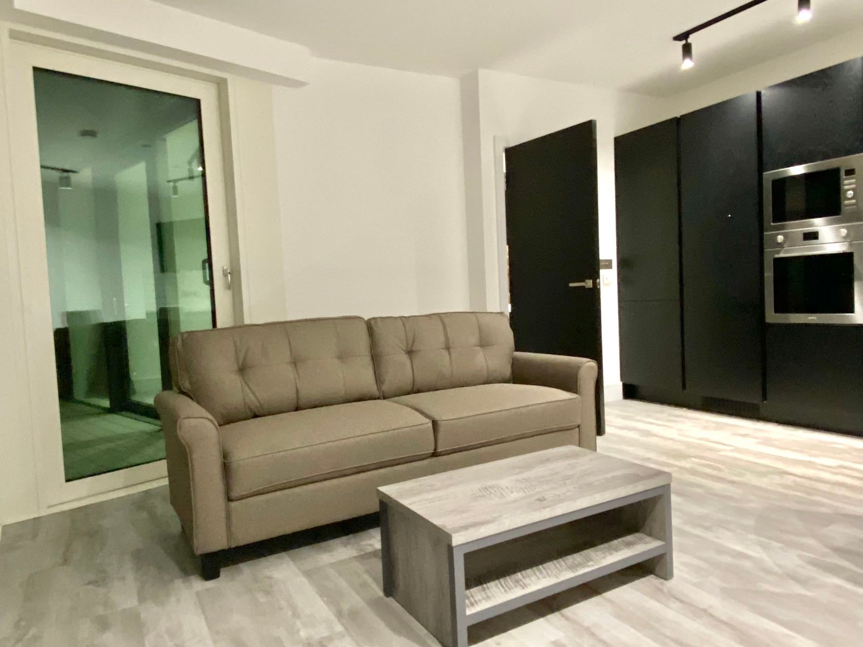 Flat Portal Way in Greater London