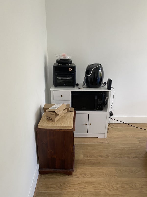 Room Grovelands Road in Greater London