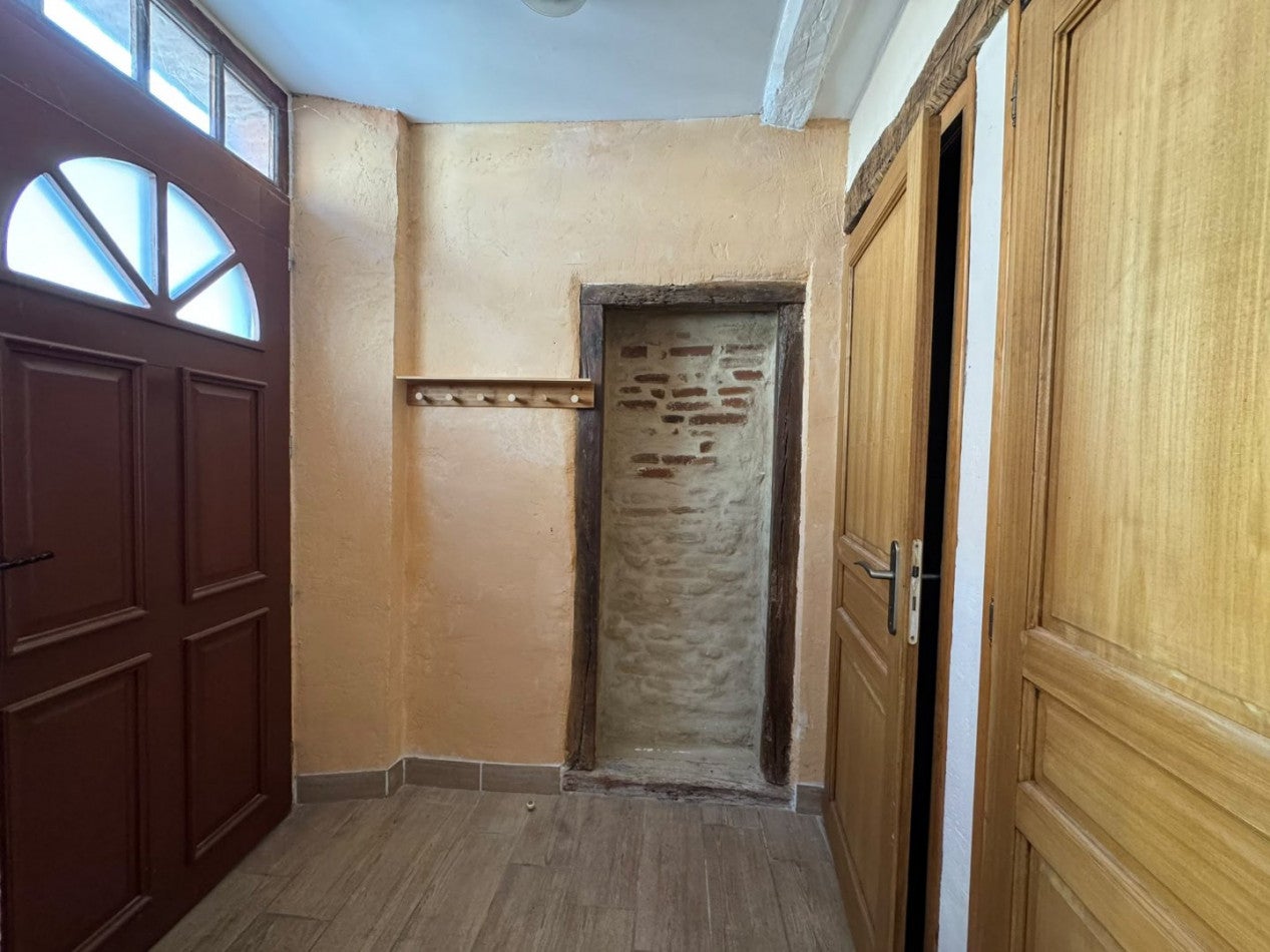 House Grande Rue in Gibel