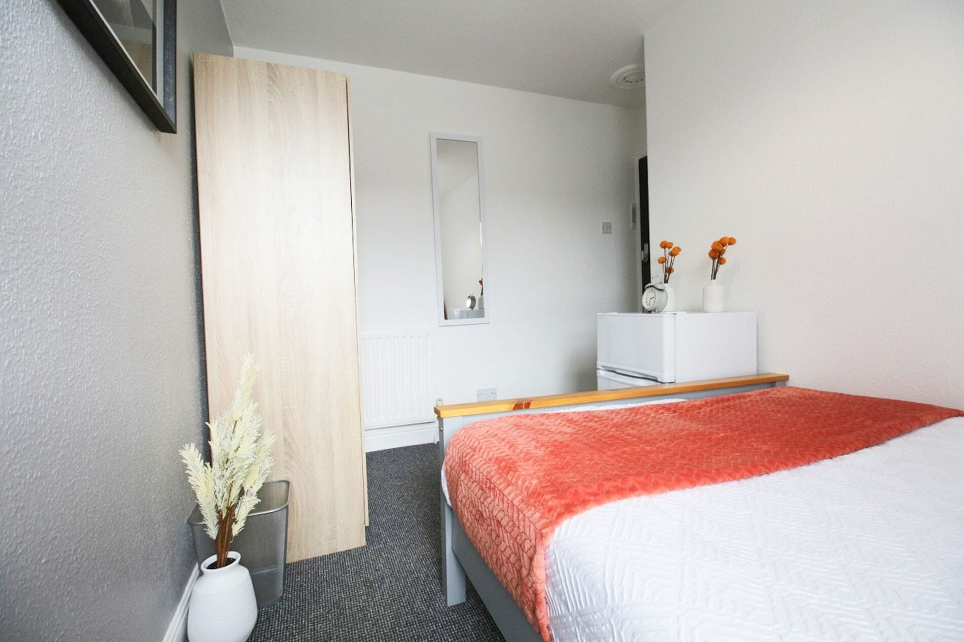 Room Peel Street in Lincoln