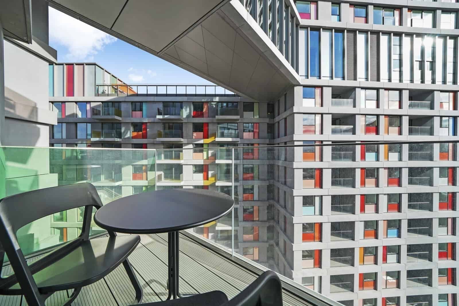 Flat Anthems Way in Greater London