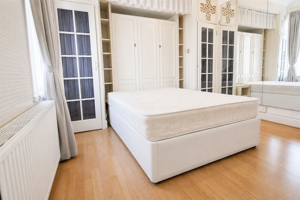 Flat Hallam Street in City of Westminster