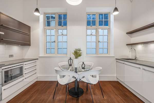 Flat Welbeck Street in City of Westminster