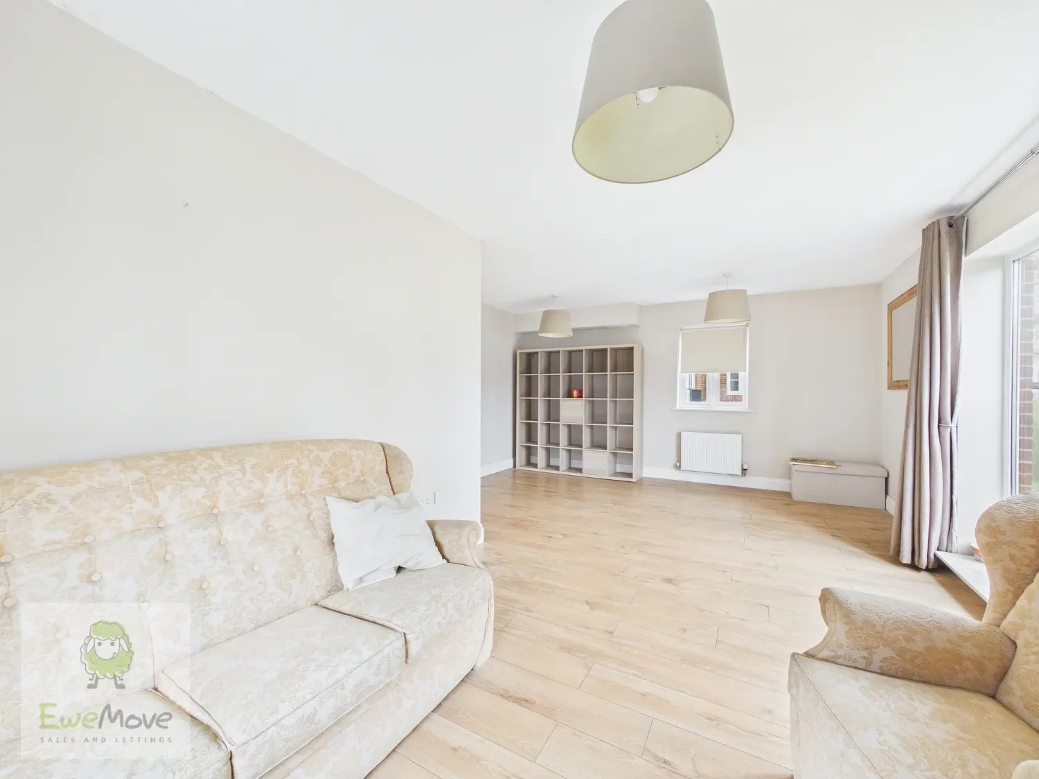 Flat Silver Streak Way in Strood