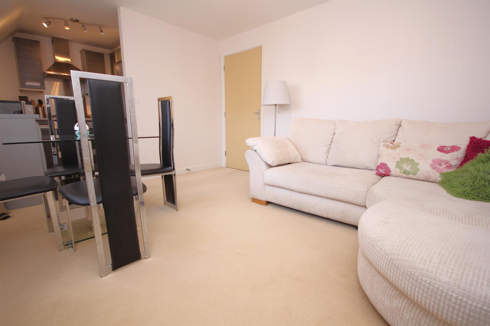 House Park Cottage Drive in Fareham