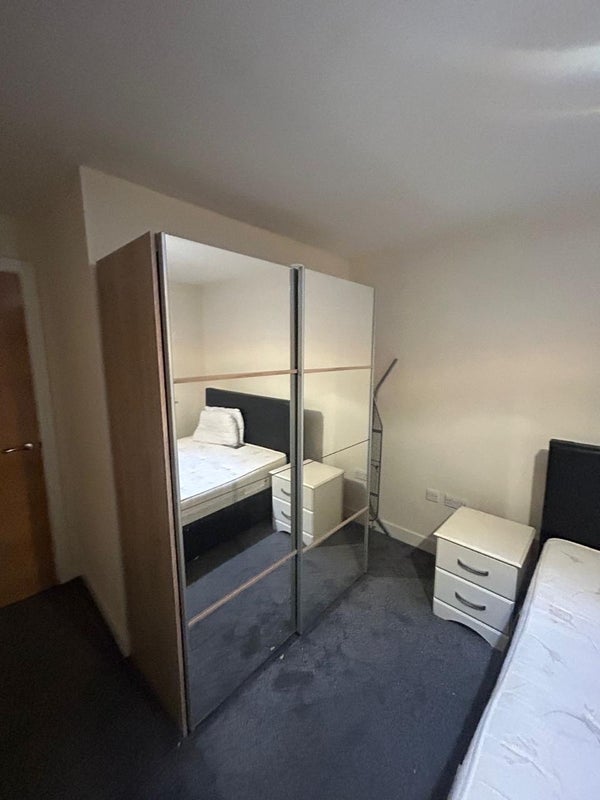 Room Berkley Street in Birmingham