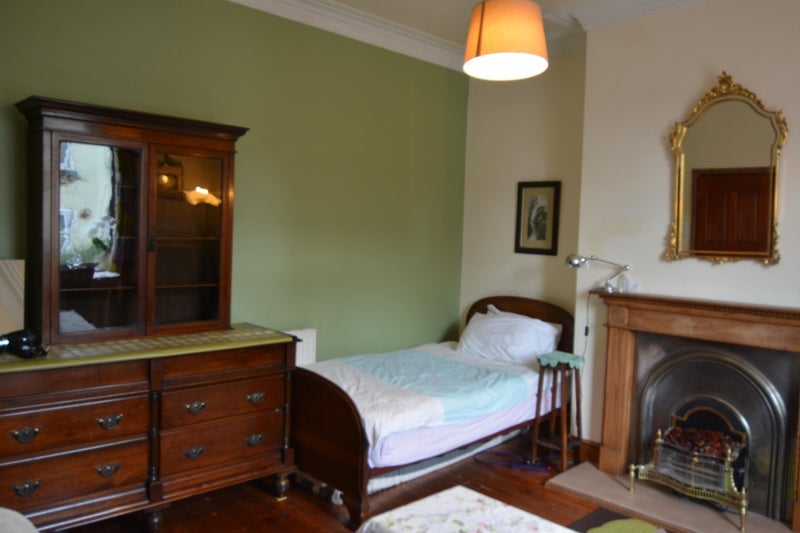 Room Whingate Green in Leeds