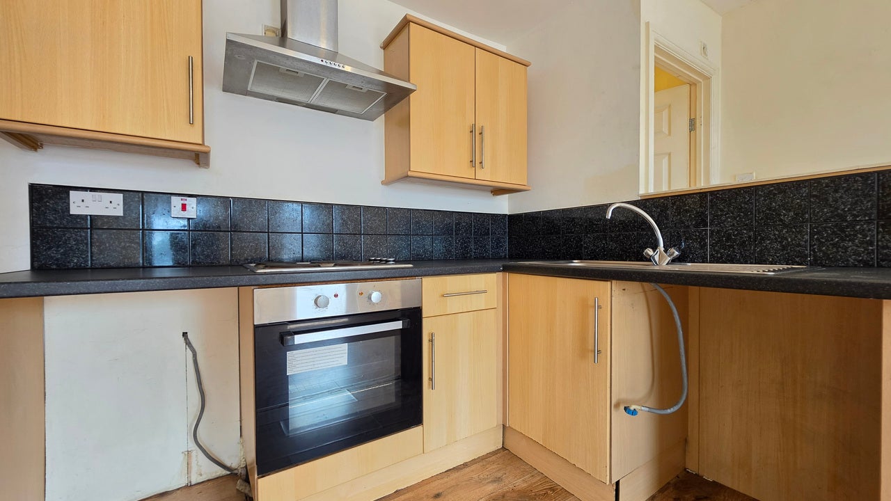 Flat Picton Road in Liverpool