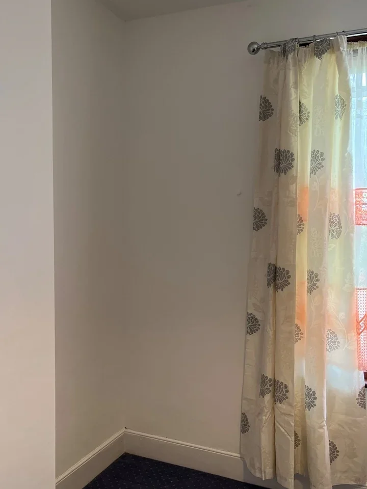 Room Broadfield Road in Greater London