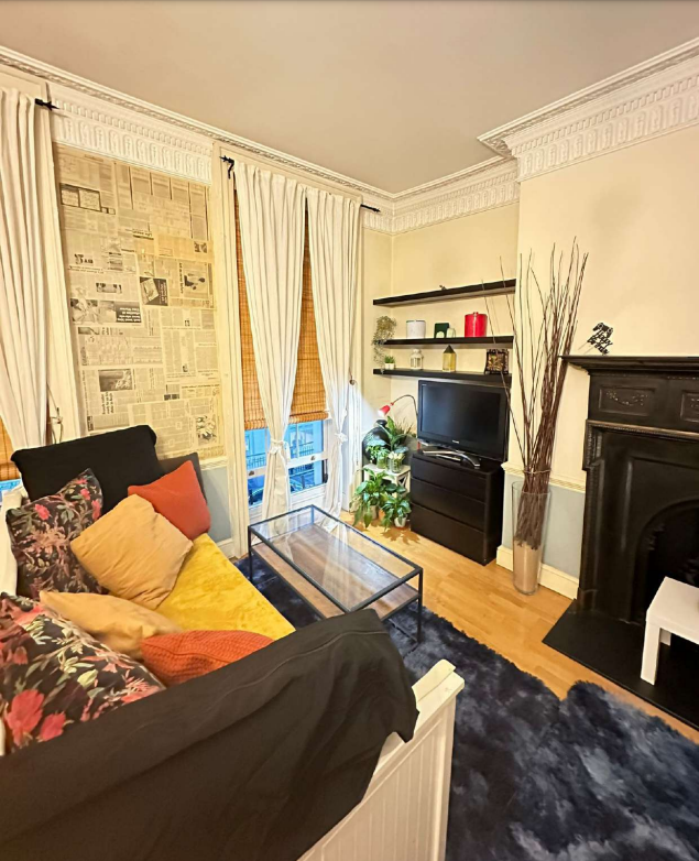 Flat Long Acre in City of Westminster