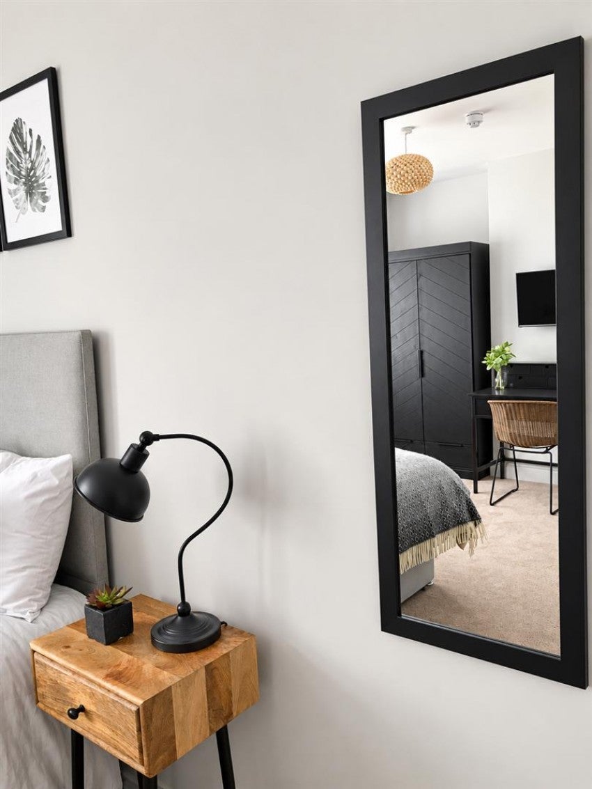 Room Vastern Road in Reading