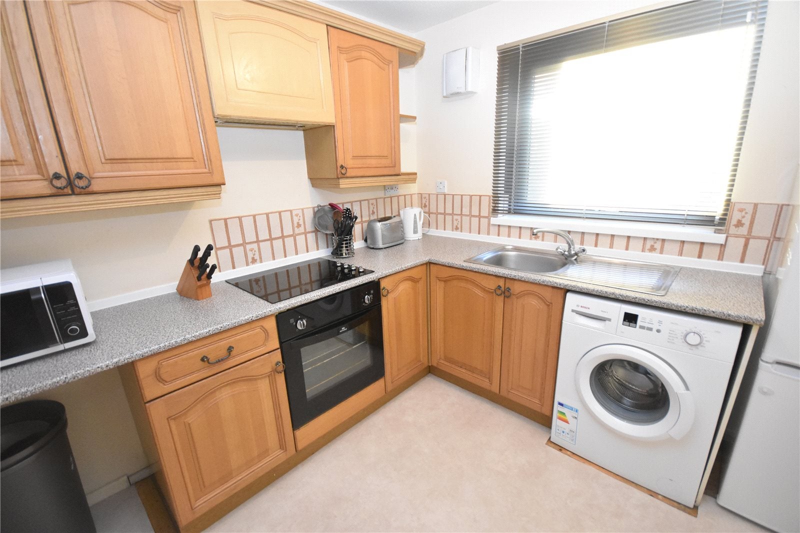 Flat Urquhart Terrace in Aberdeen City