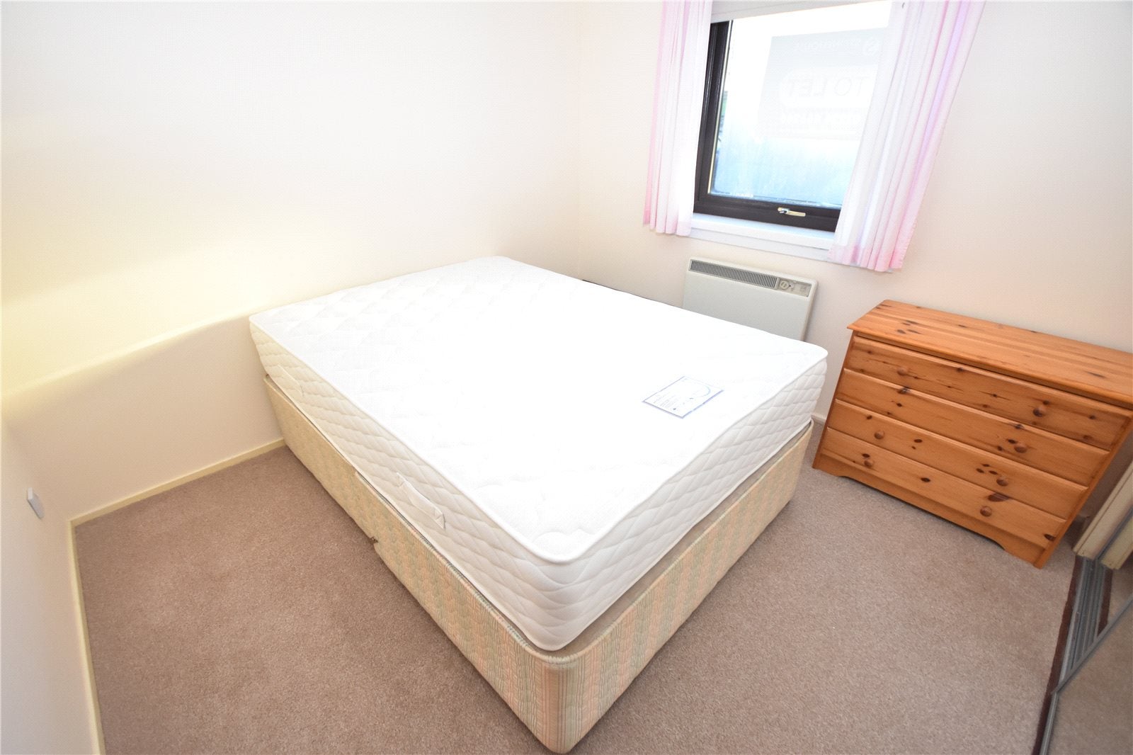 Flat Urquhart Terrace in Aberdeen City