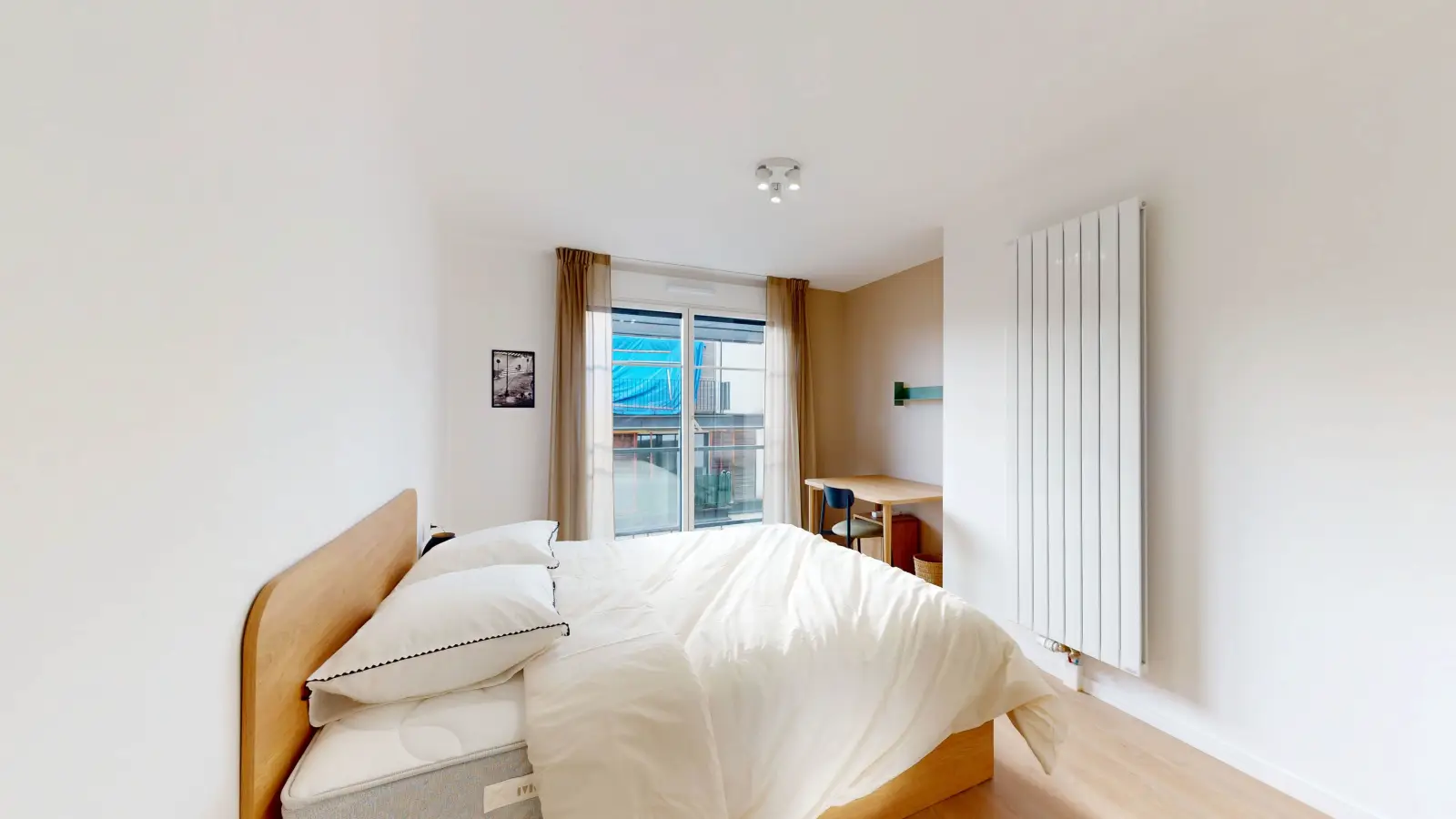 Room Rue Hoche in Vanves