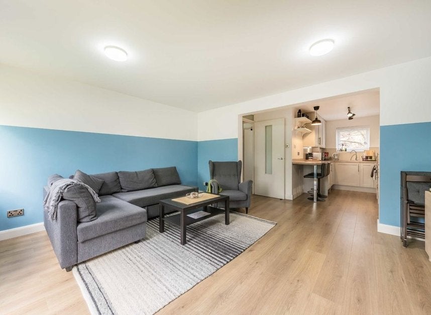 Flat Anstice Close in Greater London