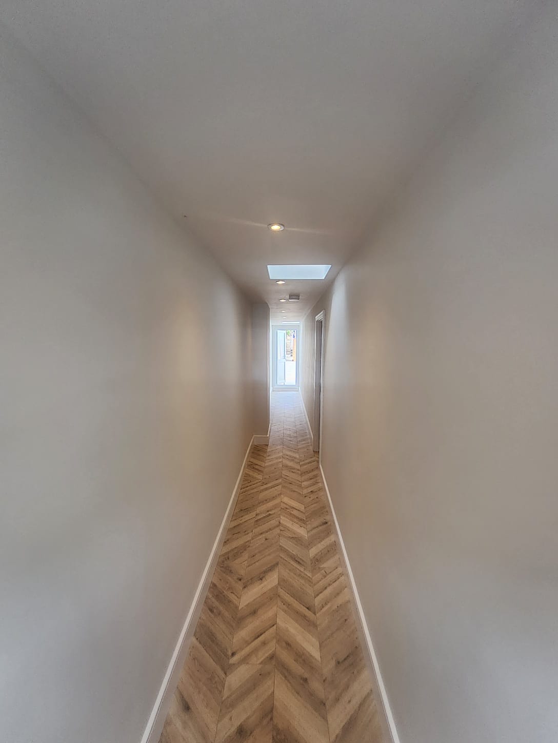 Flat Swift Alley in Greater London