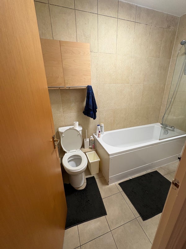 Flat Newington Causeway in Greater London