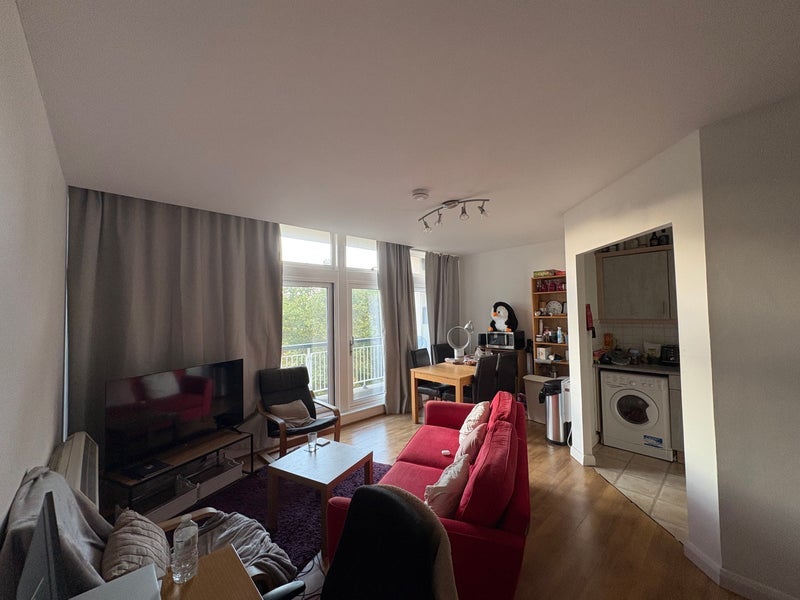 Flat Newington Causeway in Greater London