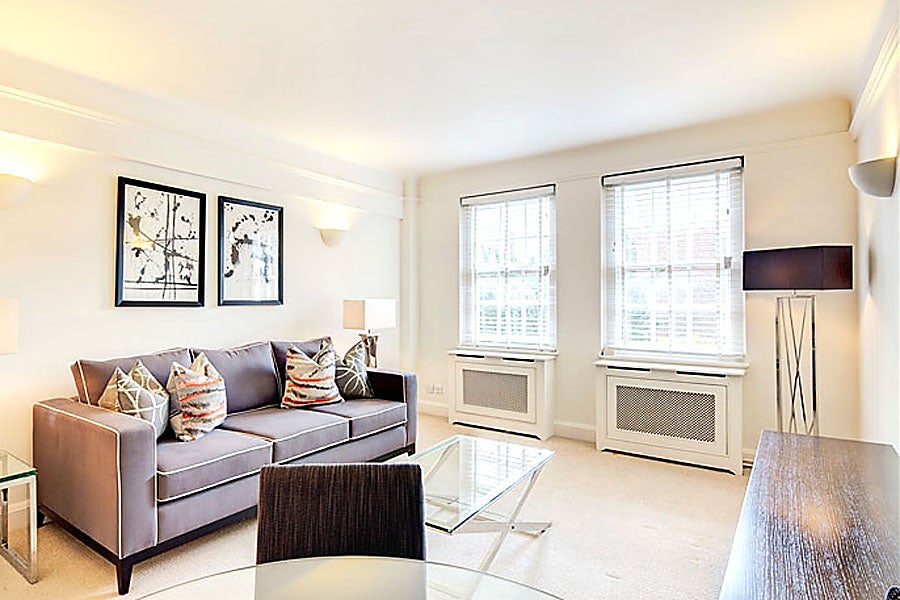 Flat Fulham Road in Greater London