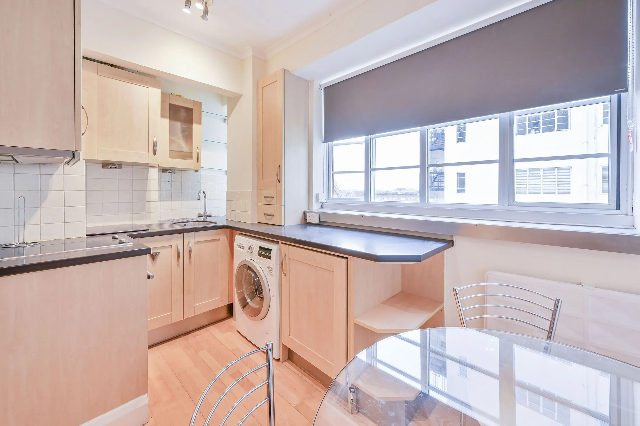 Flat Brompton Road in Greater London