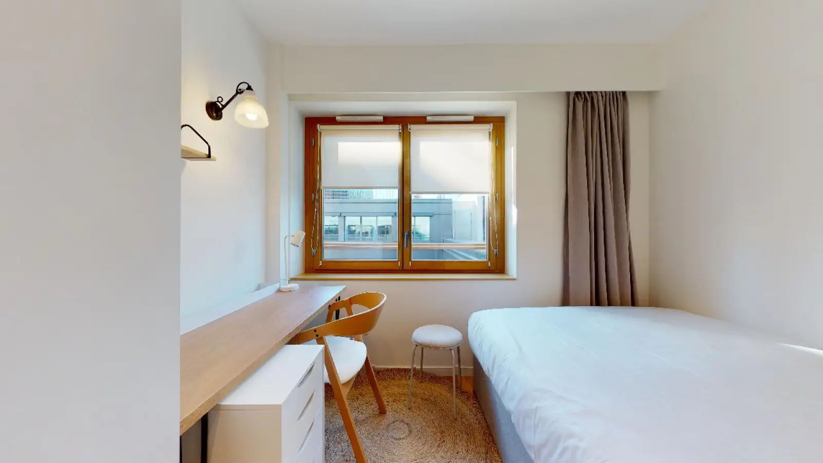 Flat Avenue de Villiers in Paris