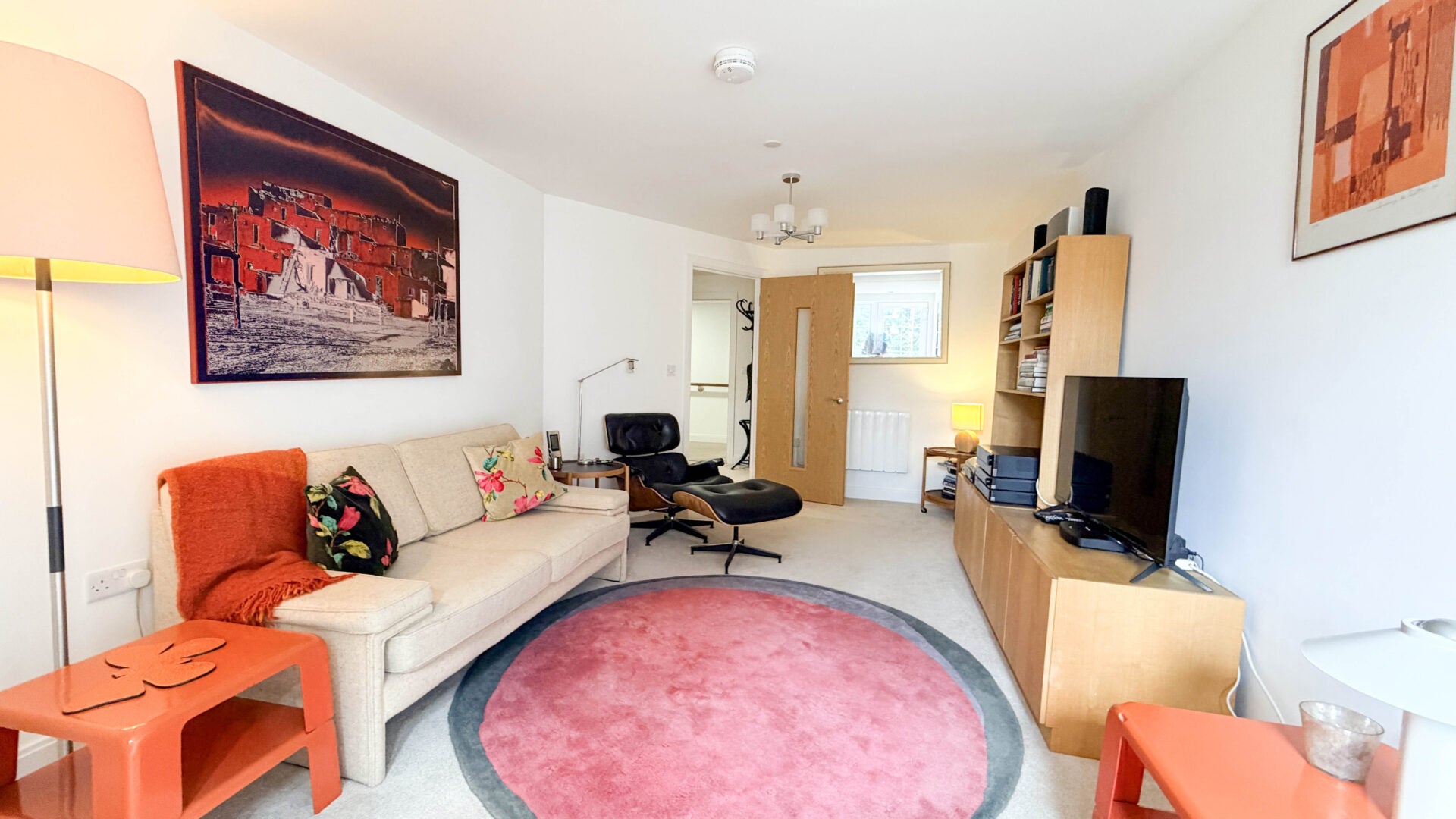 Flat Stafford Court in North Hertfordshire