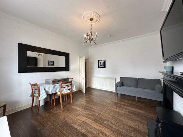 Flat Albert Street in Aberdeen City