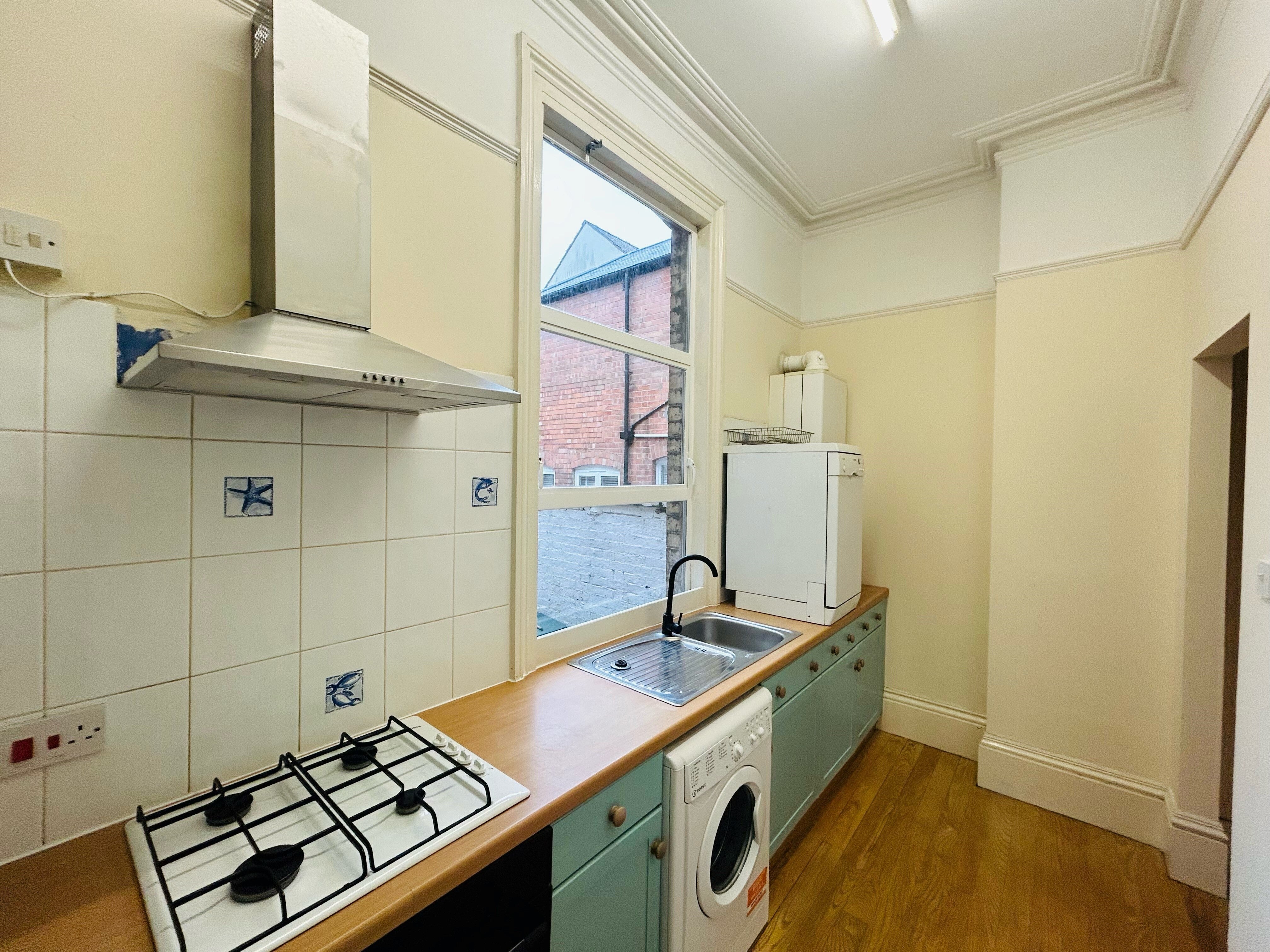 Flat Clarendon Avenue in Royal Leamington Spa