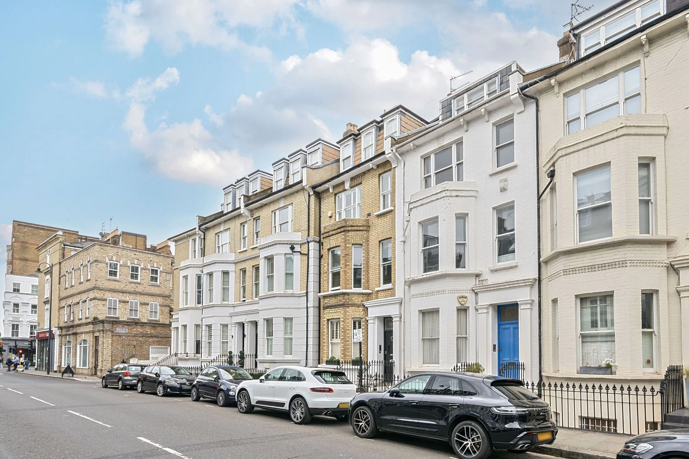 Flat Beaufort Street in Greater London