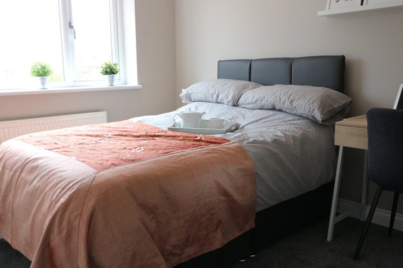 Room Marton Road in Middlesbrough