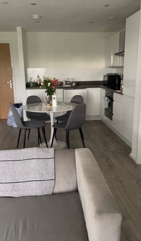 Room Hatton Gardens in Salford