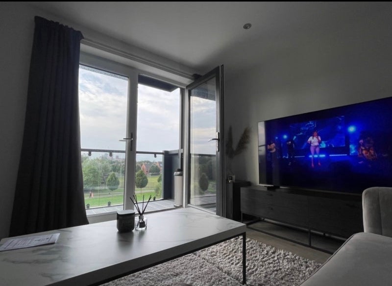 Room Hatton Gardens in Salford
