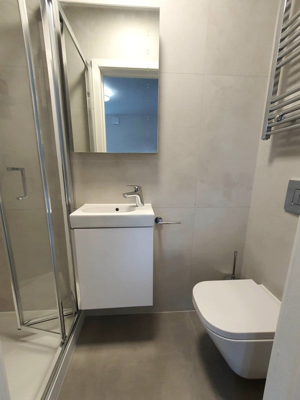 Room Tunworth Crescent in Greater London