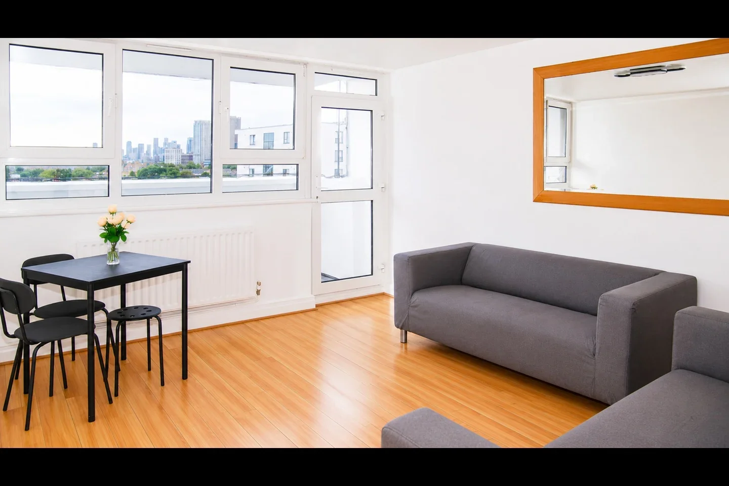 Flat Cridland Street in Greater London