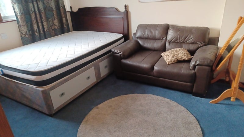 Room Calder Avenue in West Lancashire
