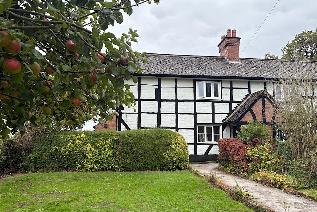 House Wood Road in Hadnall