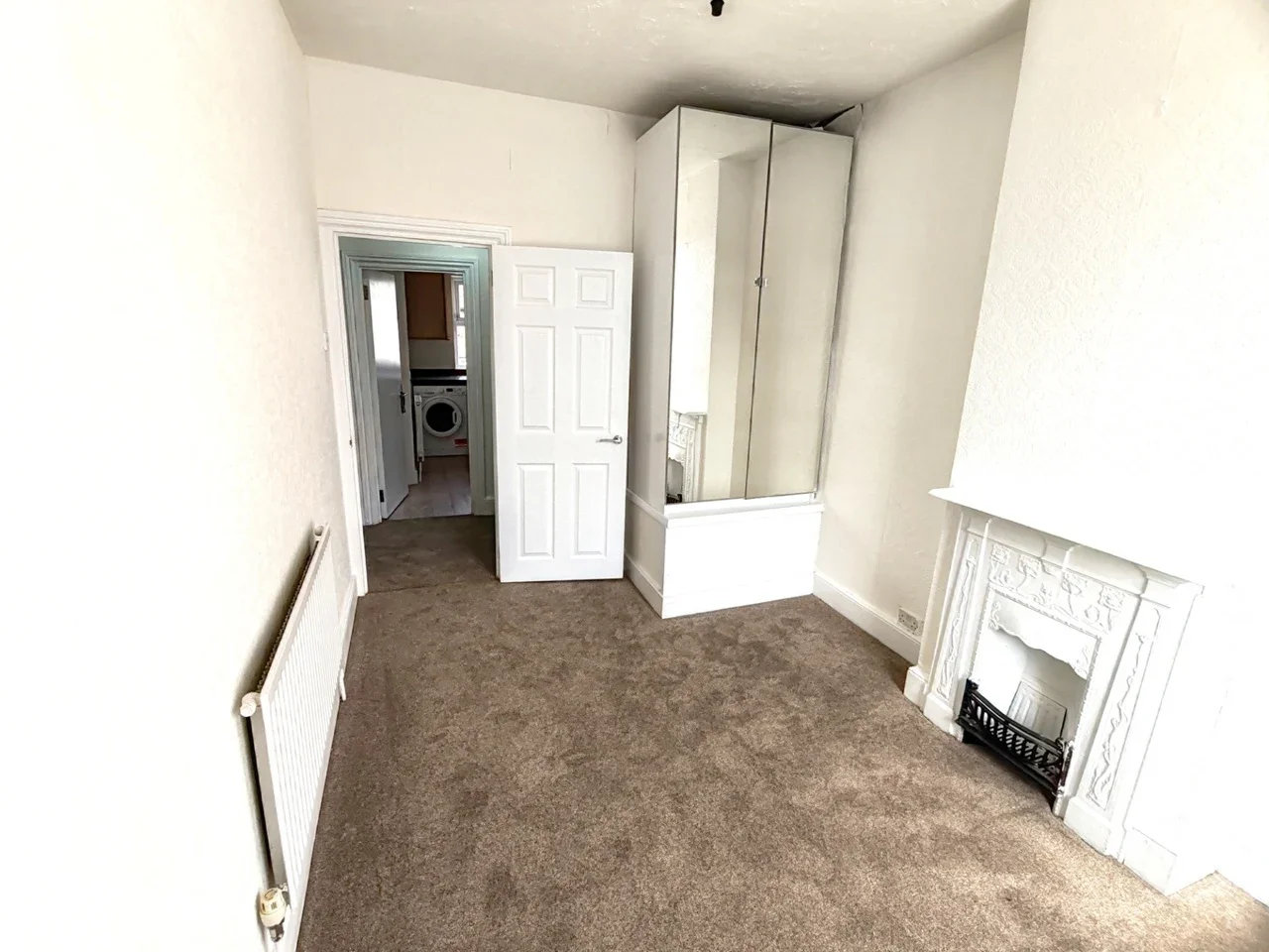 Flat Balfour Road in Greater London