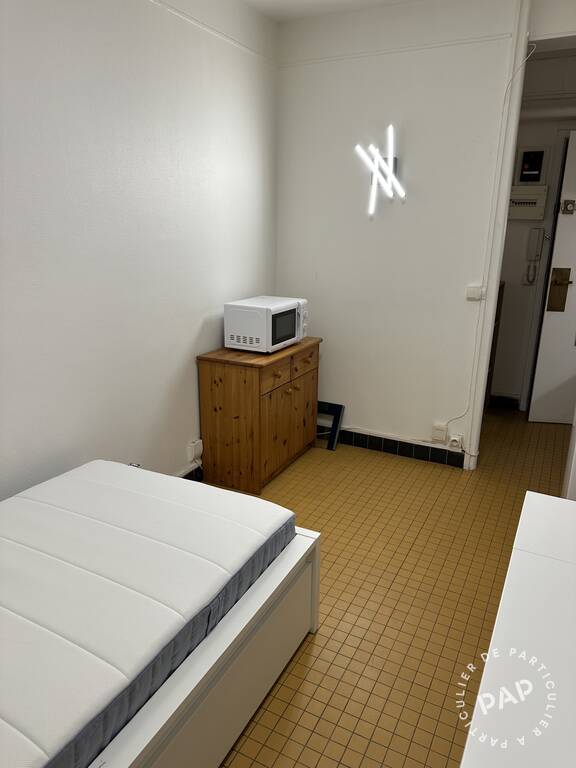 Room Grande Rue in Garches