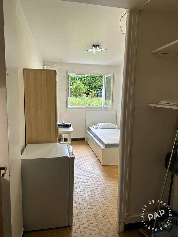 Room Grande Rue in Garches