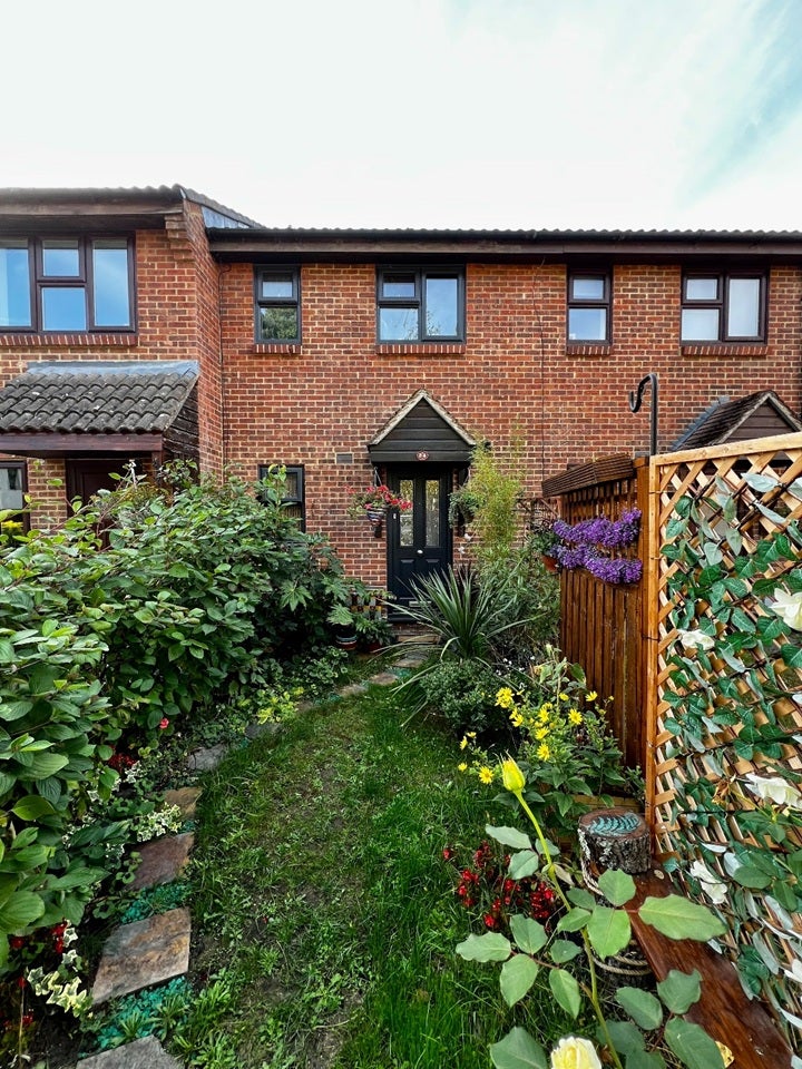 House Hythe Close in Winkfield