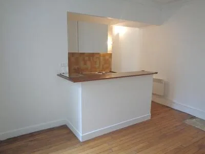 Flat Rue Pache in Paris