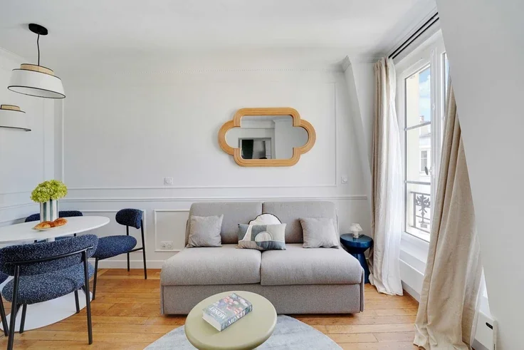 Flat Rue Auguste Bartholdi in Paris
