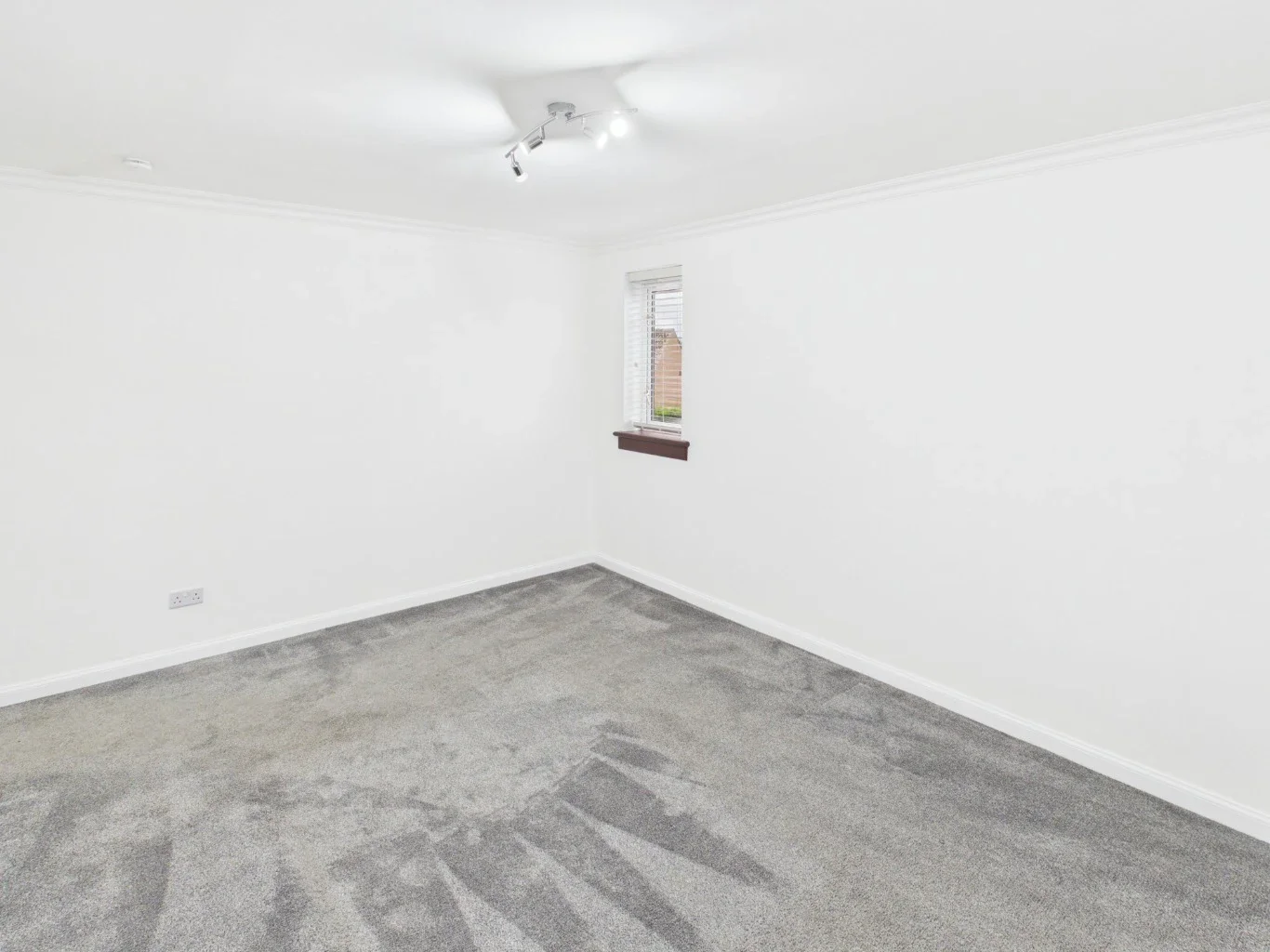 Flat Douglas Road in Dundee