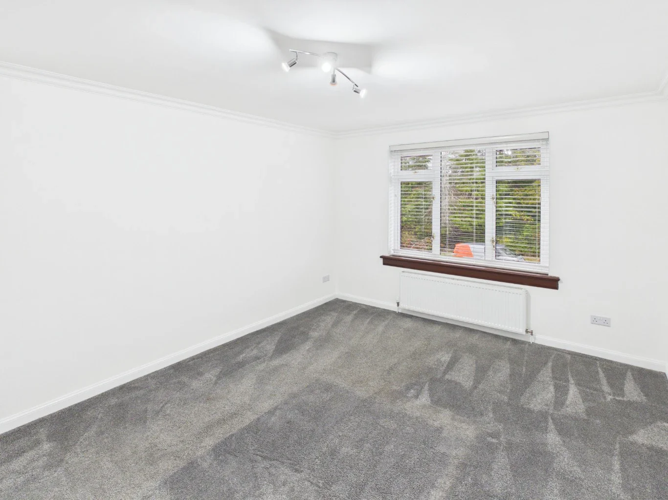 Flat Douglas Road in Dundee