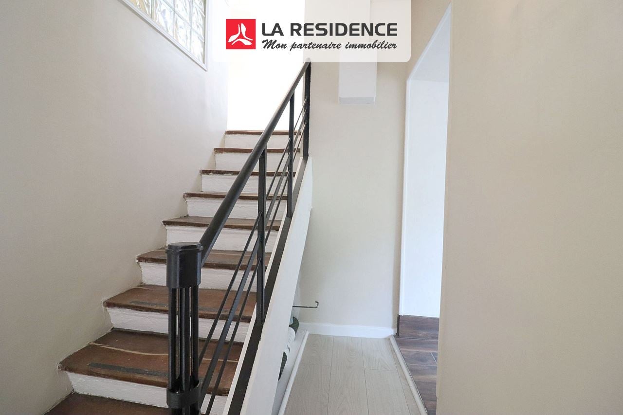 Appartement Place Hoche à Versailles