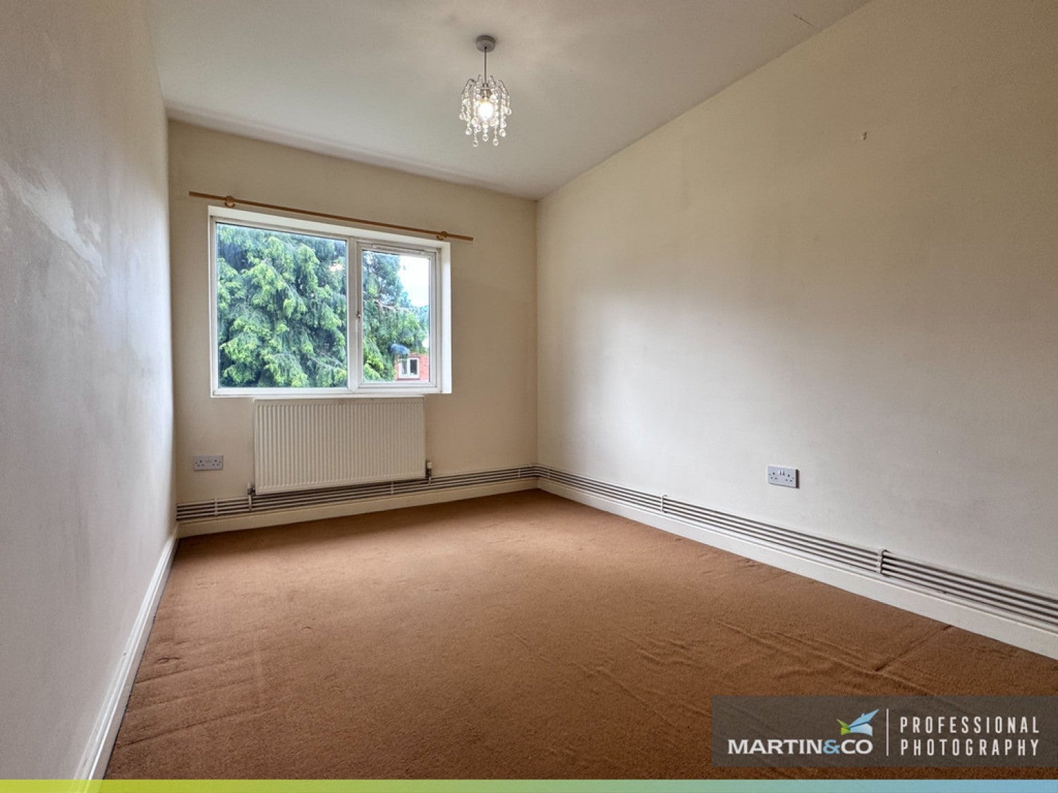 Flat Corporation Road in Newport