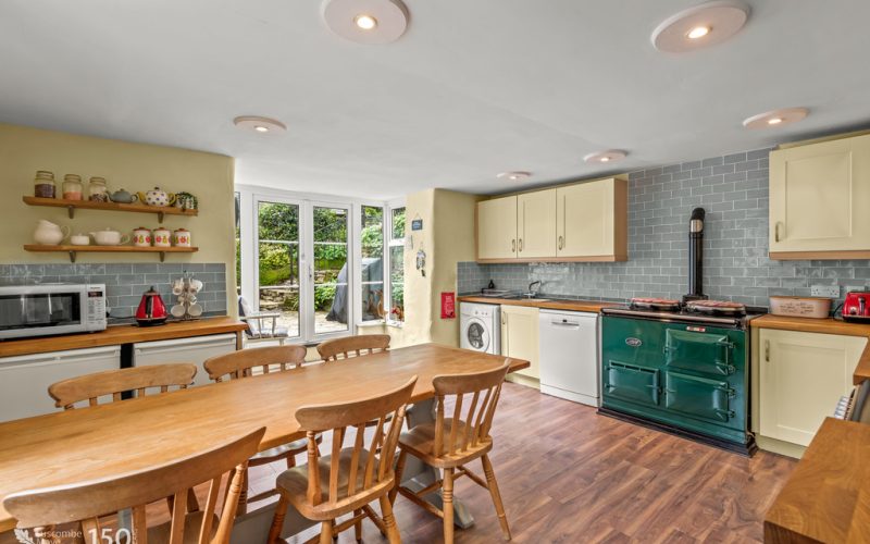 House Kingsbridge Hill in South Hams